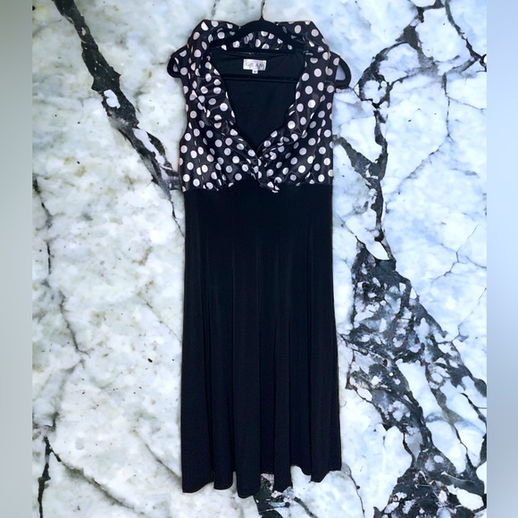 GILANI Women’s Polka dot & black midi dress- 6 - Picture 4 of 6